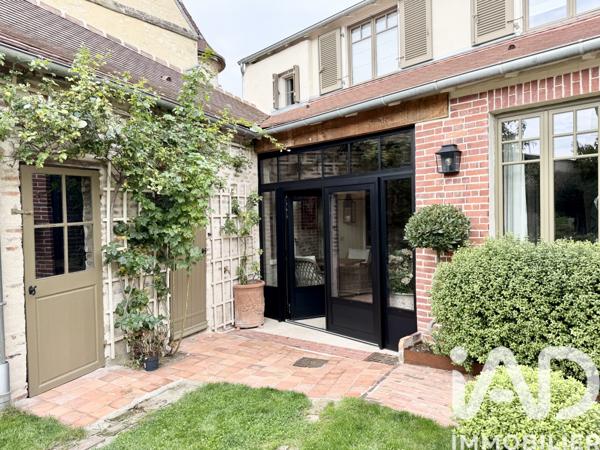 Maison à vendre 7 pièces 165 m² Compiègne