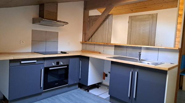 33180 LE HAILLAN , METROPOLE BORDEAUX - BUREAUX 227 m² avec PARKING