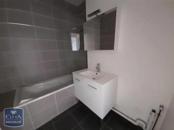 Appartement à louer 3 pièces 57.54m² Firminy (42700)