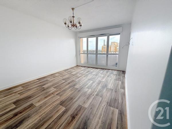Appartement F3 à vendre  3 pièces - 52 m2 LA COURNEUVE - 93