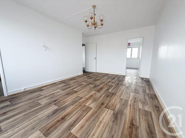 Appartement F3 à vendre  3 pièces - 52 m2 LA COURNEUVE - 93