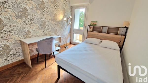 Location appartement 5 pièces 61 m² Pessac