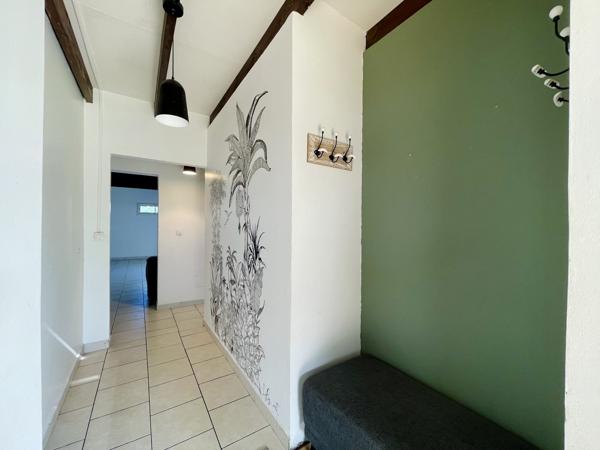 Maison familiale 172 m² avec vue mer et garage – Trois Mares, Le Tampon