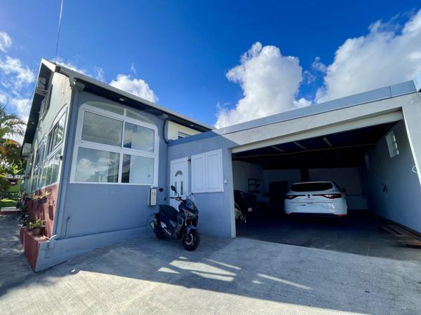 Maison familiale 172 m² avec vue mer et garage – Trois Mares, Le Tampon