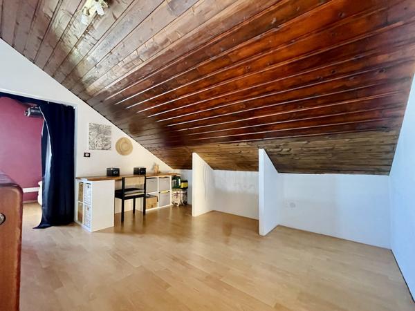 Maison familiale 172 m² avec vue mer et garage – Trois Mares, Le Tampon