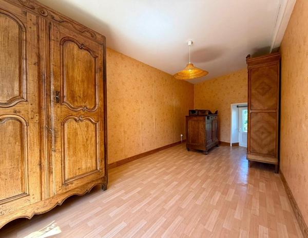 Maison d'habitation de 90m² avec grange