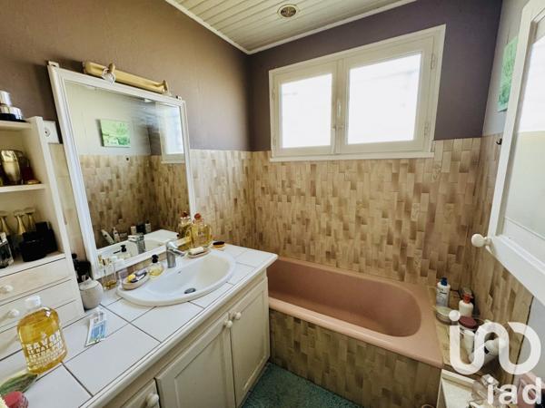 Maison traditionnelle 4 pièces de 84 m² à Saint-Jean-de-Braye (45800)