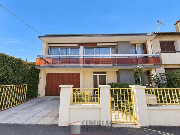 Maison 7 pièce(s) 4 chambre(s) 225 m²