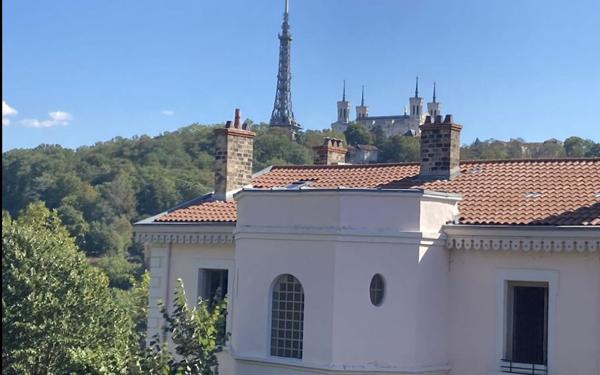 Appartement à vendre    1 pièce • 24,61 m2 Lyon 1