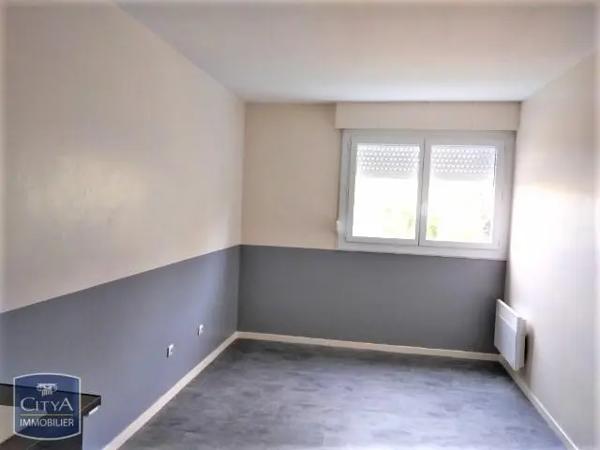Appartement à louer 4 pièces 81.12m² Tournus (71700)