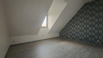 A 20 MN DE GISORS, JOLIE MAISON DE MAITRE RENOVEE D'UNE SURFACE DE 160 M² HAB AVEC DPE EN C SUR 1700 M² CLOS A Gisors (27140)