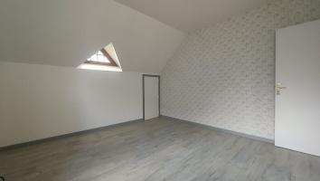 A 20 MN DE GISORS, JOLIE MAISON DE MAITRE RENOVEE D'UNE SURFACE DE 160 M² HAB AVEC DPE EN C SUR 1700 M² CLOS A Gisors (27140)