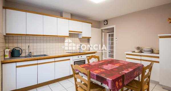 À vendre Maison 4 pièces 155 m² - Cassagnes-bégonhès 12120