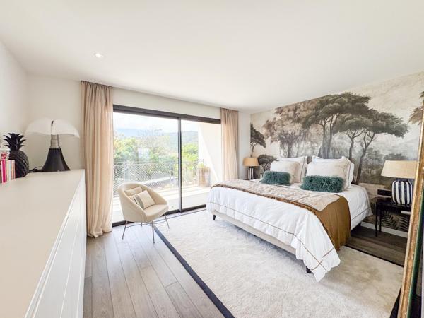 Maison à vendre  6 pièces - 185 m2 LE LAVANDOU - 83