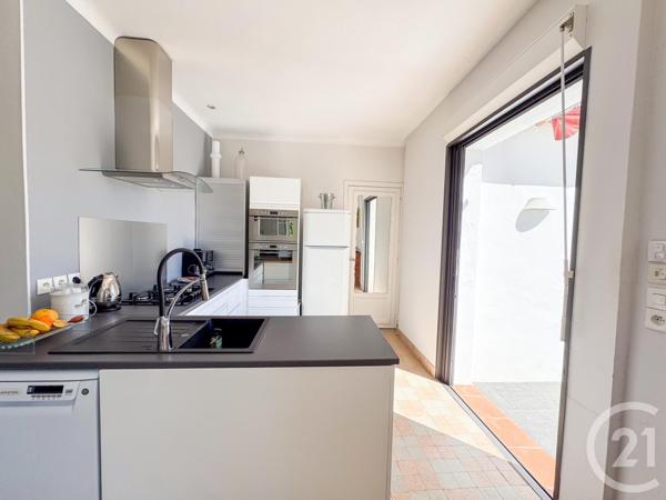 Maison à vendre  4 pièces - 117 m2 LA CROIX VALMER - 83