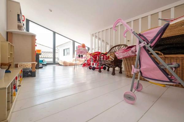 Superbe maison atypique avec vue mer – Les Grenettes