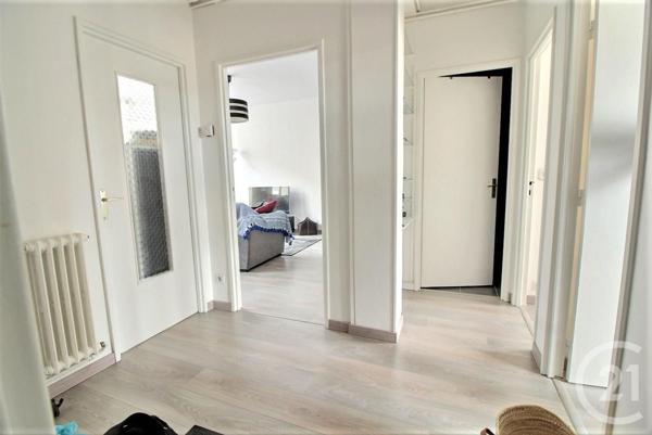 Appartement F3 à vendre  3 pièces - 60 m2 CHATEAU THIERRY - 02