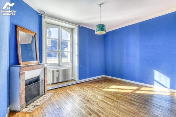 NANTES FEYDEAU - Bel appartement T3 baigné de lumière au dernier étage