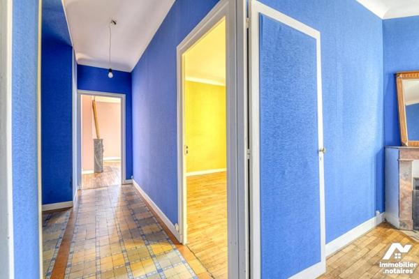NANTES FEYDEAU - Bel appartement T3 baigné de lumière au dernier étage