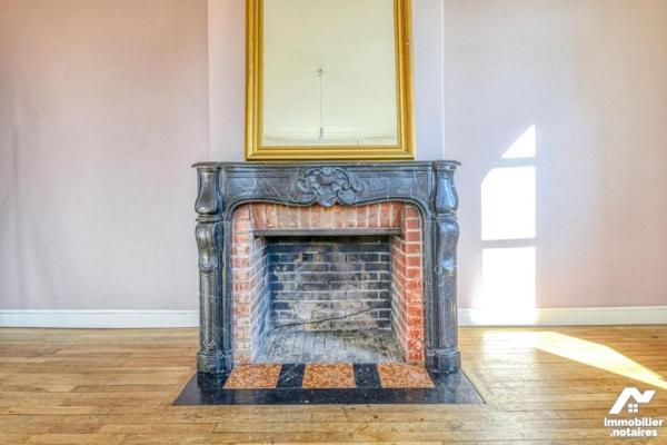 NANTES FEYDEAU - Bel appartement T3 baigné de lumière au dernier étage