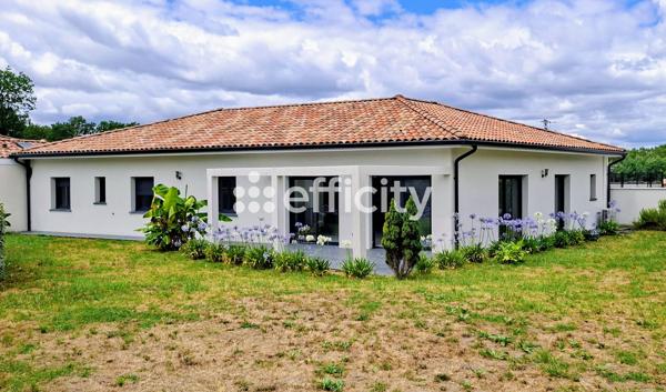 Maison
         6 pièces
        - 164 m² 446 000 € *