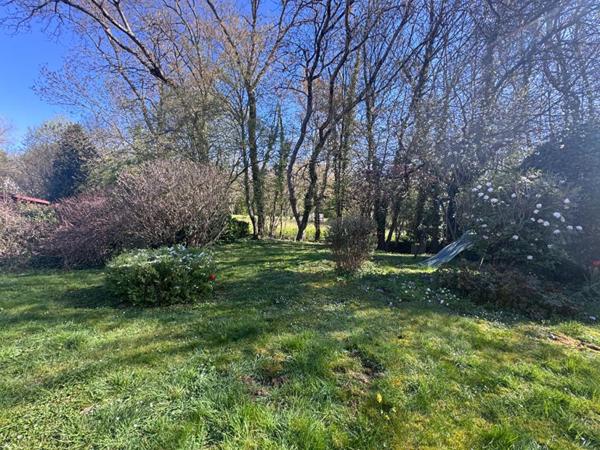 Maison familiale au calme, à deux pas des écoles, avec jardin et terrasse à Châtel