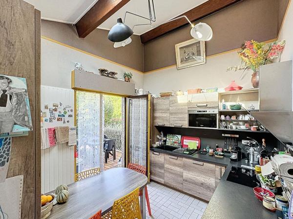 Maison familiale au calme, à deux pas des écoles, avec jardin et terrasse à Châtel