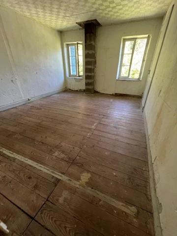 MIOS Maison ancienne 1877 à rénover  3000 m² de terrain