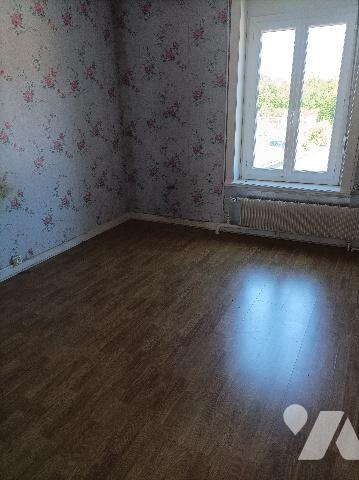À NOUVEAU SUR LE MARCHE - MAISON 95m² - 852m² DE TERRAIN - CENTRE VILLE -
 99 000 €