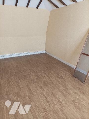 À NOUVEAU SUR LE MARCHE - MAISON 95m² - 852m² DE TERRAIN - CENTRE VILLE -
 99 000 €