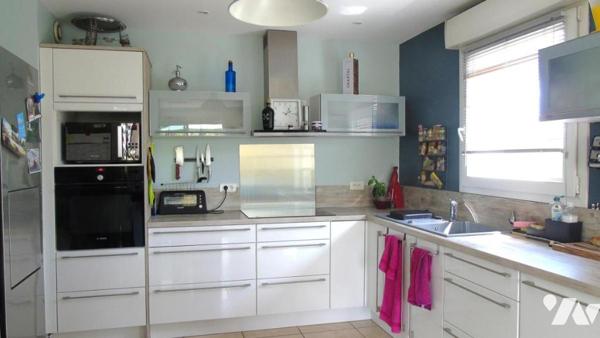 Maison de 210 m²  à Lons-le-Saunier