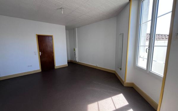 Appartement à vendre    2 pièces •  Saujon