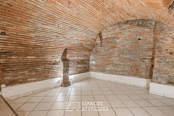 Appartement avec cave toulousaine aux Carmes