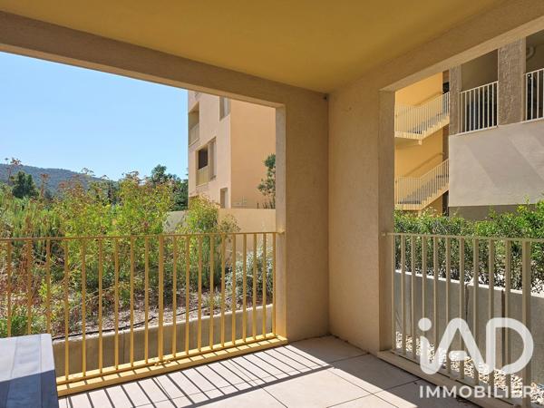Appartement à vendre 4 pièces 88 m² Hyères