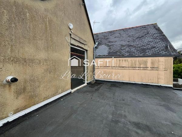 Immeuble commercial polyvalent – Fort potentiel – Emplacement stratégique