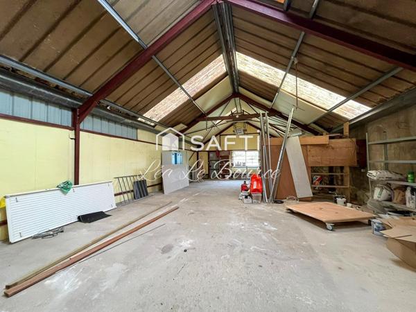 Immeuble commercial polyvalent – Fort potentiel – Emplacement stratégique