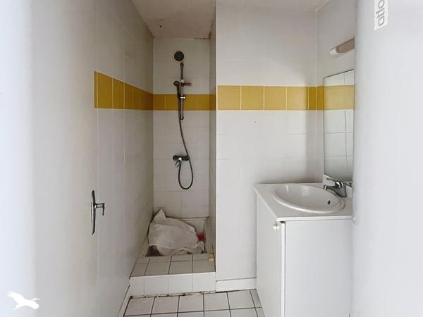 Appartement à vendre 53 000 € Saint-Yrieix-la-Perche 4 p 83 m² DPE D