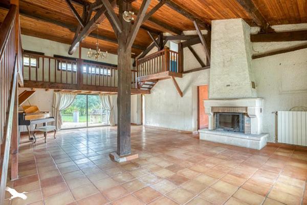 Maison à vendre |  Peyrière |  6 pièces | 216 m²