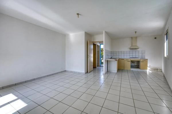 Appartement à vendre 1 pièce 32.61m² Saint-Louis (97450)