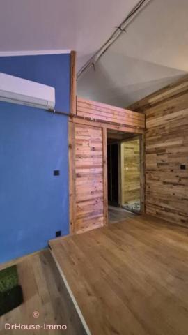 Immeuble à vendre 12 pièces de 252 m²