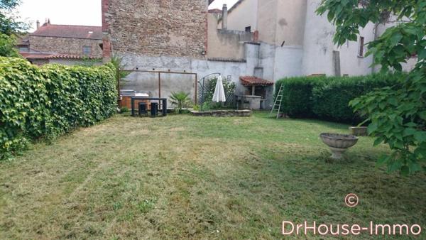 Immeuble à vendre 12 pièces de 252 m²