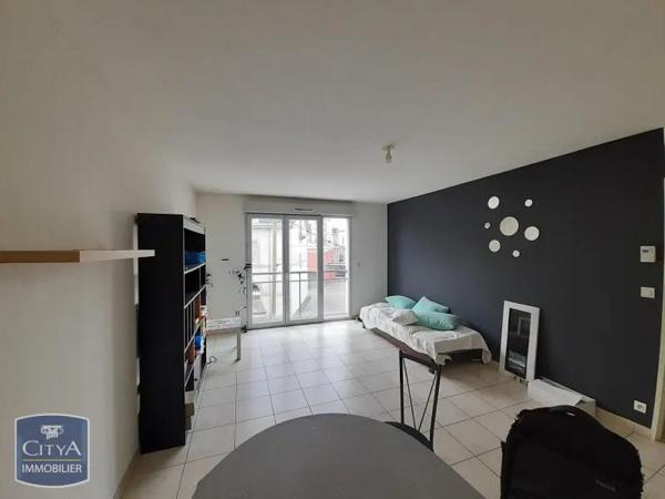Appartement à louer 3 pièces 66.66m² Limoges (87000)