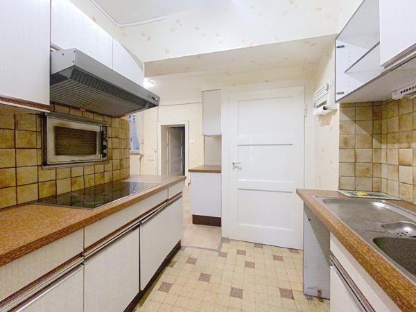 Spacieuse maison à renover