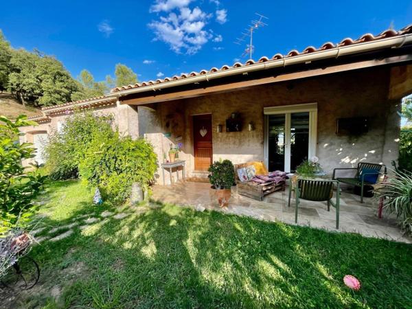 Maison rénovée de 90 m², 3 chambres, terrain 450 m², atelier