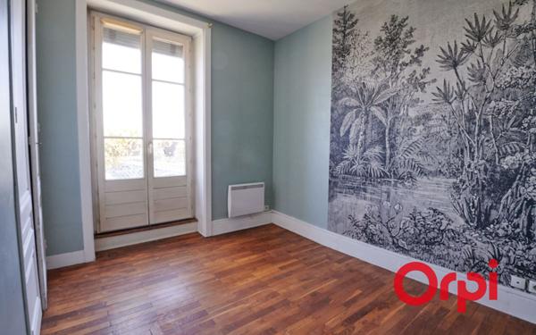 Appartement à vendre    3 pièces • 75,35 m2 Lyon 2