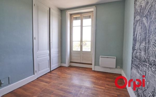 Appartement à vendre    3 pièces • 75,35 m2 Lyon 2