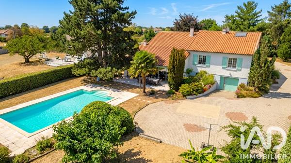 Maison à vendre 7 pièces 183 m² La Chapelle-Bertrand