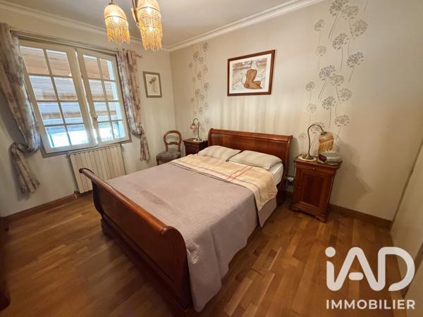 Maison à vendre 7 pièces 183 m² La Chapelle-Bertrand