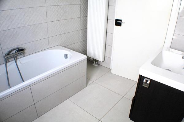 Maison rénovée avec grand jardin sans vis à vis.