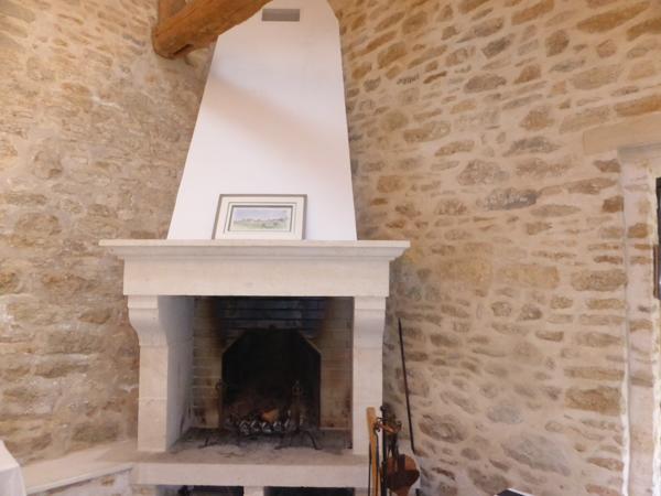 Séry-Magneval (60800) Propriété en pierre